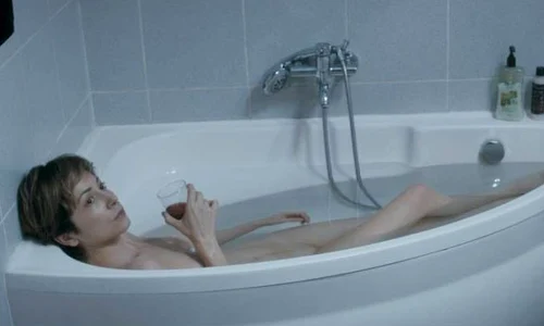 Perfect sănătos Filmat excepţional, jucat cu fineţe jpeg