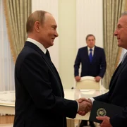 întâlnire Vladimir Putin și Steve Witkoff la Moscova FOTO profimedia 1027941741 jpg