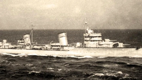 Cum a fost scufundat distrugătorul sovietic "Moskva"?!? jpeg