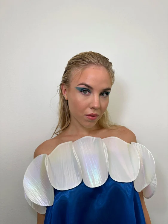 Maria Carolina și Maria Chiara de Bourbon Două Sicilii pentru Pierre Cardin Instagram (5) jpg