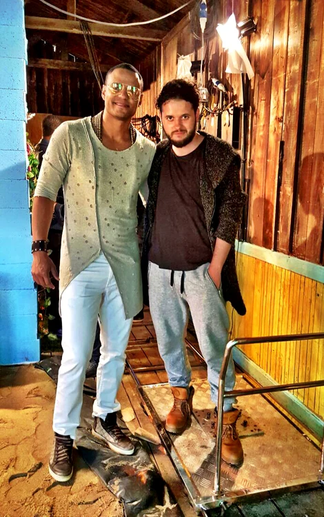 Regizorul a filmat şi cu congolezul Mohombi