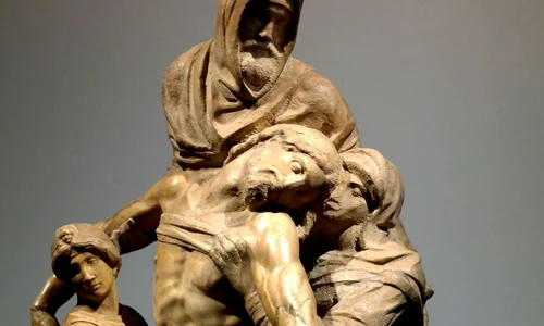 Restaurarea sculpturii „Pietà Bandini” a lui Michelangelo a dezvăluit defecte în marmură / VIDEO jpeg