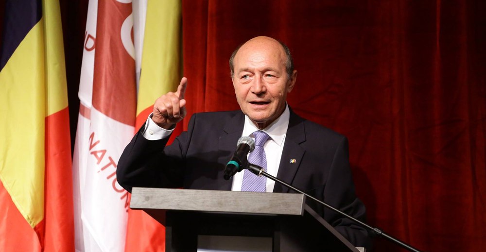 Băsescu, atac dur la Trump: „Dacă ar putea să dea Europa pe mâna lui Putin, ar face-o. Înarmarea, cea mai bună reacție”