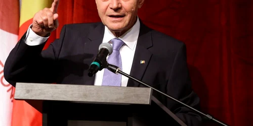 traian basescu foto FB traian basescu jpg