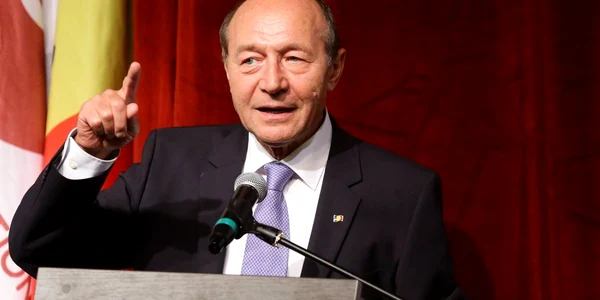 traian basescu foto FB traian basescu jpg
