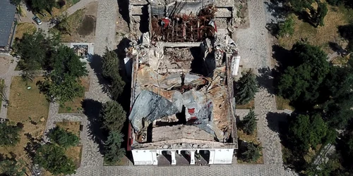 Teatrul din Mariupol FOTO Profimedia jpg
