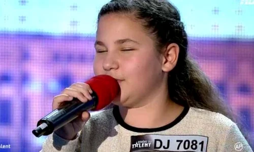 Fetiţa va merge în semifinalele de la Românii au talent  jpeg