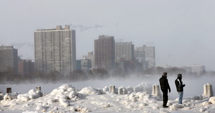 Lacul Michigan a îngheţat complet. FOTO: Huffington Post