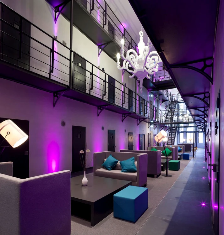 inchisoare hotel olanda