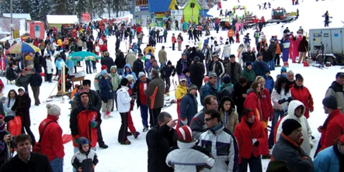 La concurs participă turişti pricepuţi din întreaga ţară