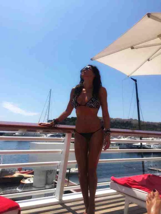 Cele mai sexy imagini cu Mihaela Rădulescu