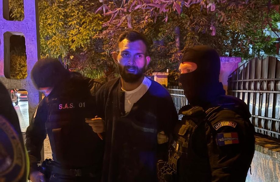 Bărbatul care a evadat joi seara de sub nasul polițiștilor a fost prins. El urma să fie extrădat în Italia pentru jaf armat