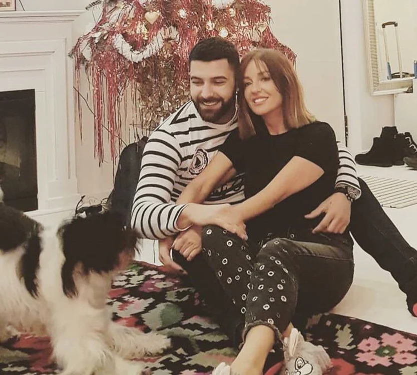 
    Tania Budi și iubitul eifoto arhiva personală  