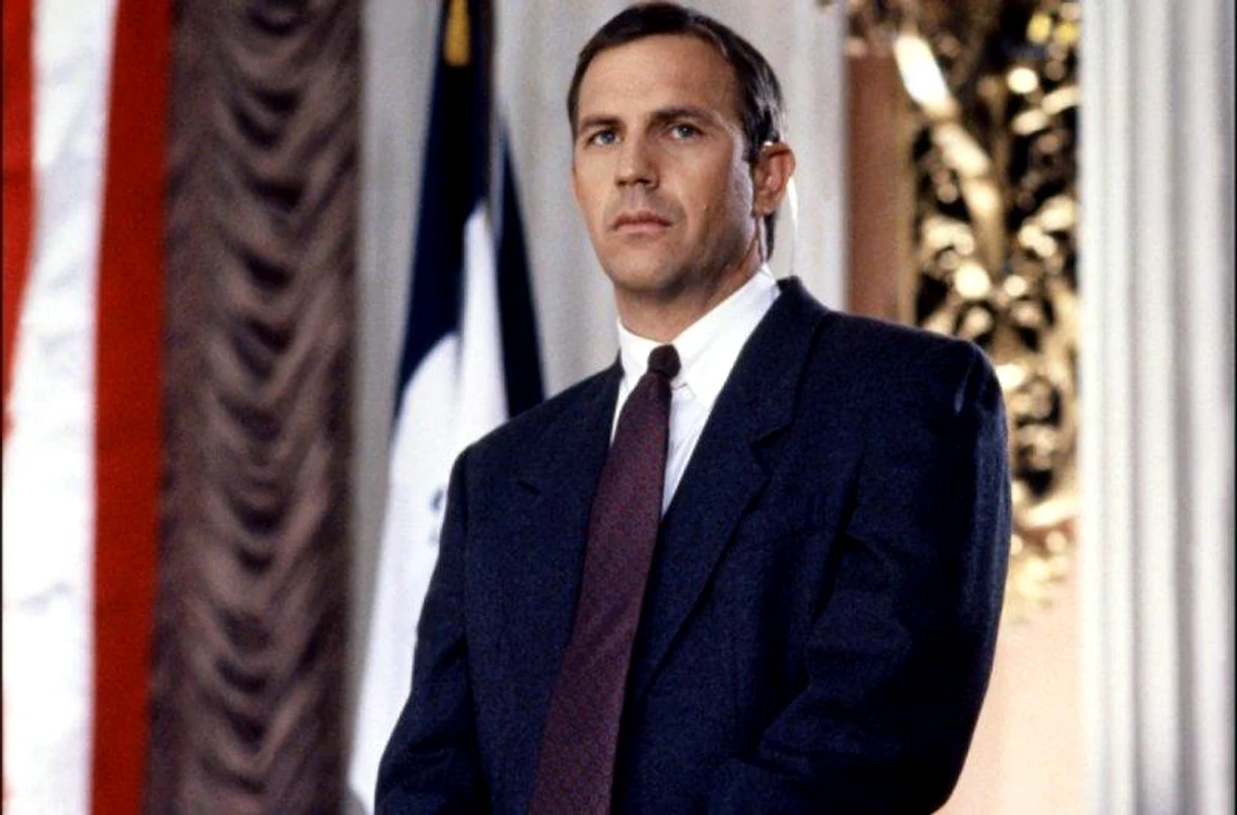 Kevin Costner a jucat în filmul ”Bodyguard”-ul în anul 1992 și a avut-o drept parteneră în film pe Whitney Houston.foto: Getty Images