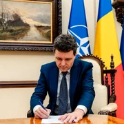 Nicusor dan fb N Dan jpg