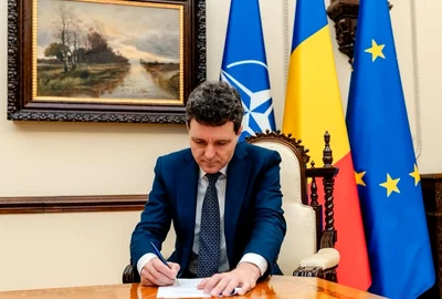 Nicusor dan fb N Dan jpg