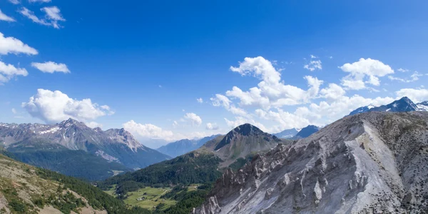 Stâncile Gessi Foto shutterstock 1125012365 jpg