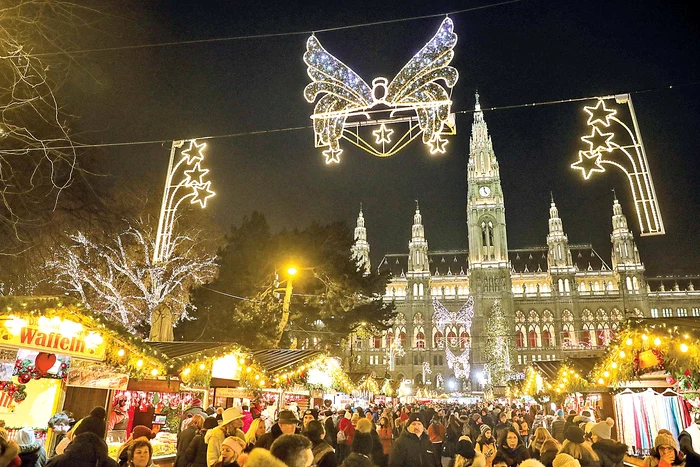 Austria. Târgul din Viena atrage, ca în fiecare an, mii de turişti din întreaga lume