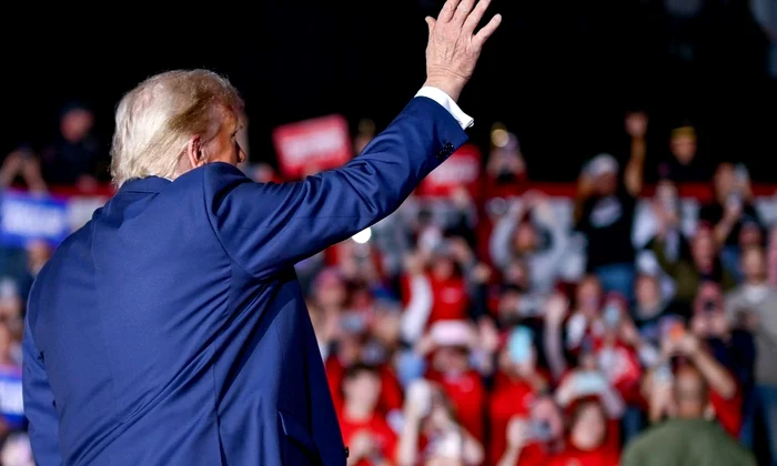 Donald Trump la un miting electoral (© Facebook / Donald J. Trump)