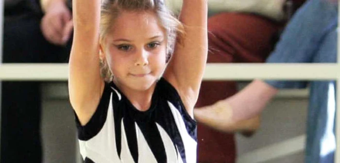 Fiecare gimnastă visează să ajungă precum Nadia Comăneci 