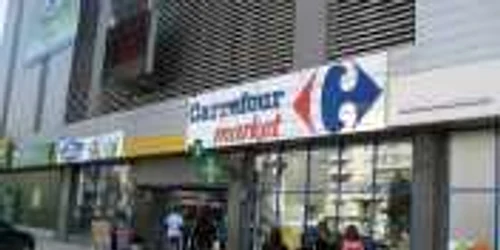 Bistrițenii pot să alerge la cumpărături până târziu