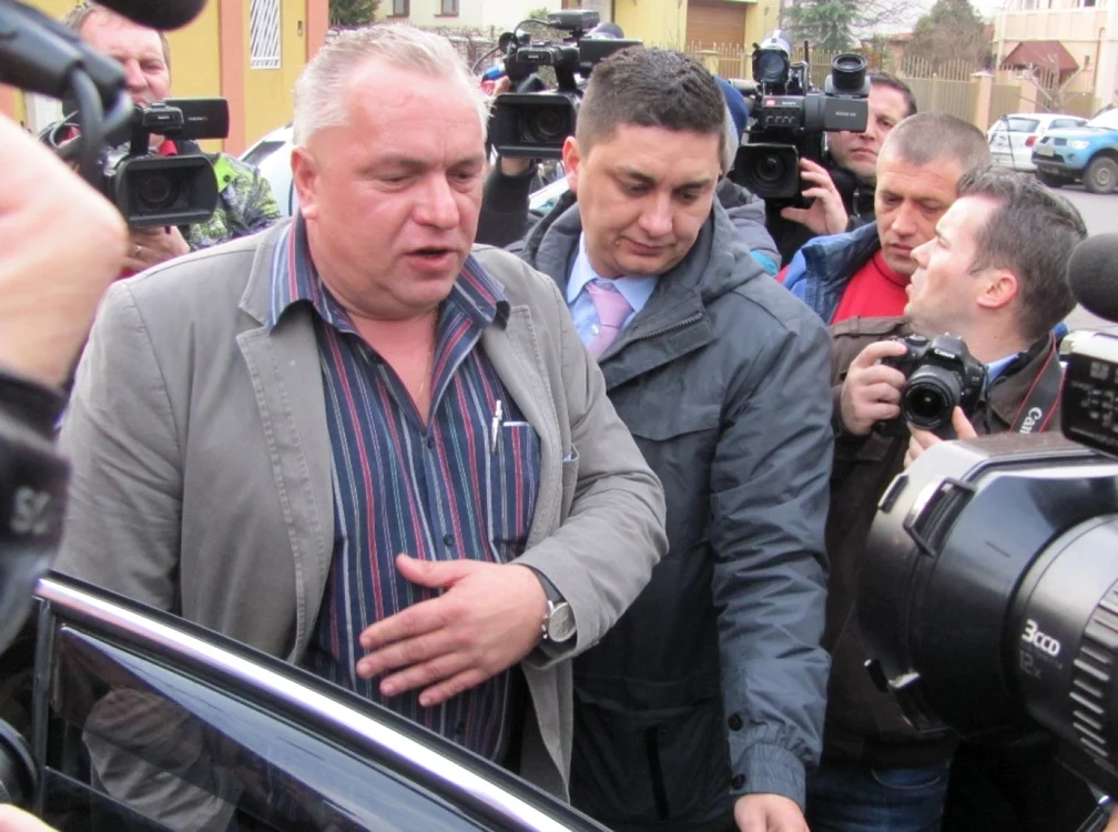 Nicuşor Constantinescu, la ieşirea de la DNA Constanţa FOTO Sînziana Ionescu