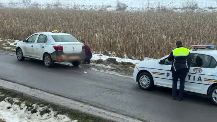 Taxiul al cărui șofer a fost înjunghiat de trei adolescenți în Mureș