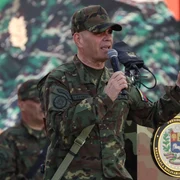 Ministrul venezuelean de interne Padrino Lopez FOTO EPA EFE jpg