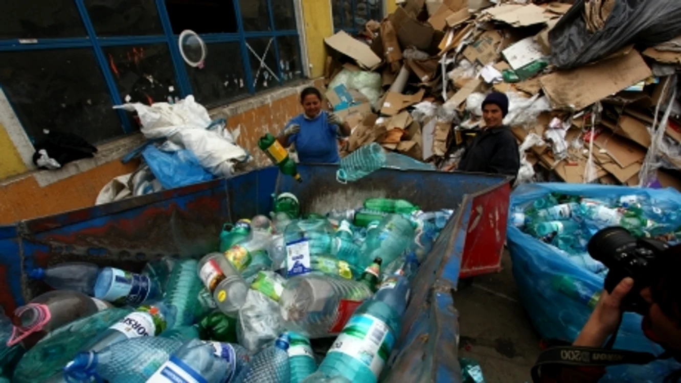 Staţia are ca scop reducerea cantităţii de deşeuri municipale