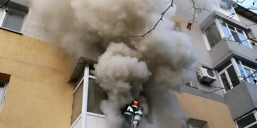 incendiu strada primaverii