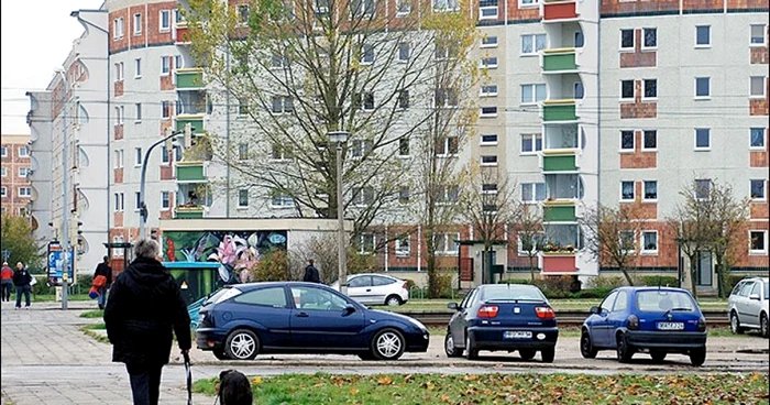 Guvernul german vinde peste 11.000 de locuinţe unui grup imobiliar FOTO foto-hartig.de
