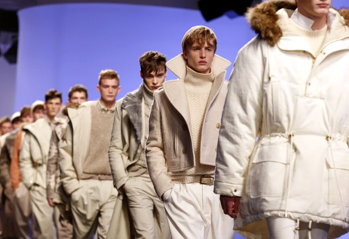 Colecţia Topman Design pe podiumul de la Londra. FOTO Reuters