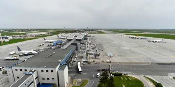 aeroportul otopeni henri coanda foto inquam photos george calin
