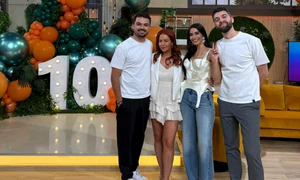 Producătoarea emisiunii Vorbește Lumea, Andreea Caranda, e mândră de prezentatorii și de echipa ei