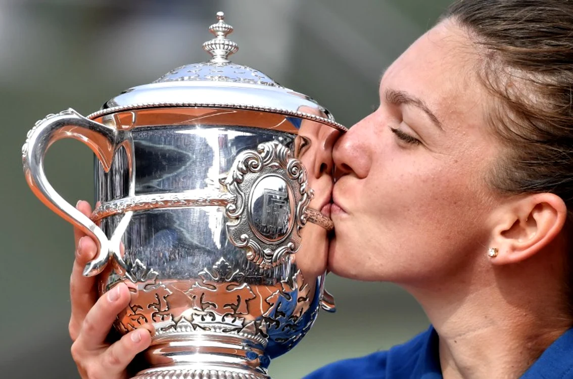 
    Simona Halep încearcă să-și apere trofeul la Roland GarrosFoto: EPA-EFE  