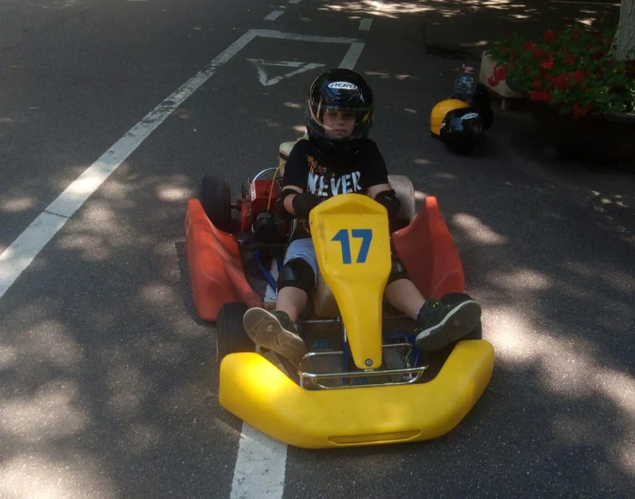 Cursuri gratuite de karting la Clubul Copiilor Caracal FOTO: FB/C.C. Caracal