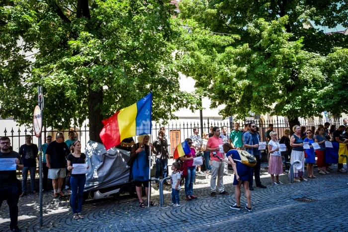 Mic cetățean, sub vremi jpeg