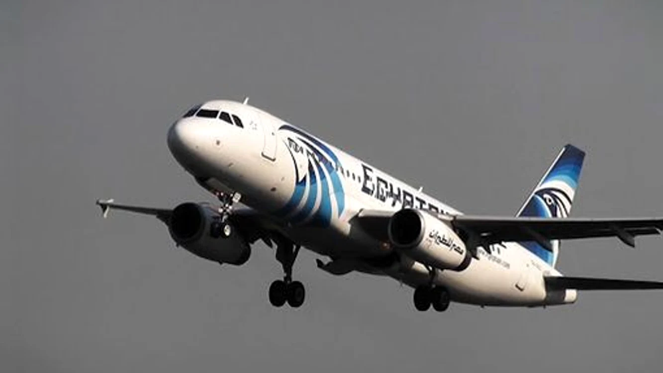 
    Avionul EgypAir dispărut, în anul 2012Foto Mirror.co.uk  