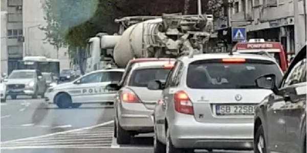 Accident mortal pe trecerea de pietoni - Calea Cisnădiei în Sibiu provocat de şoferul unei cife Foto subiulindependent ro