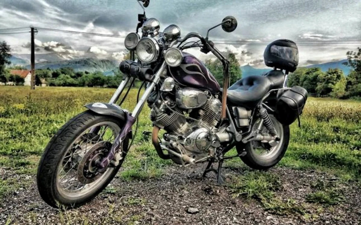 Daune morale de zeci de mii de lei, primite de un motociclist de la ASB - Foto Arhiva