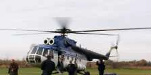 Contrabandiştii au fost prinşi cu ajutorul elicopterului din dotare