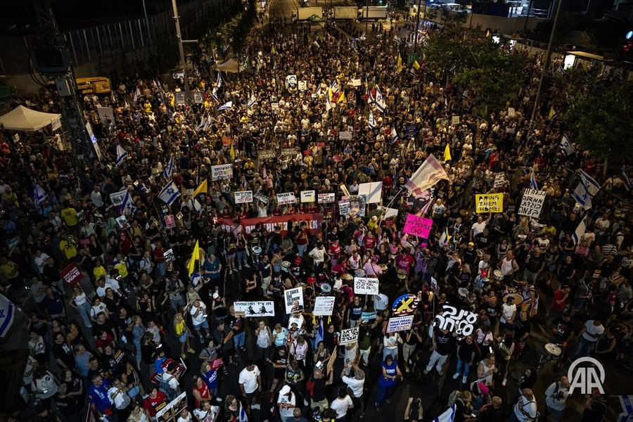 Câteva mii de israelieni au manifestat la Tel Aviv. Cer un acord pentru eliberarea ostaticilor din Gaza