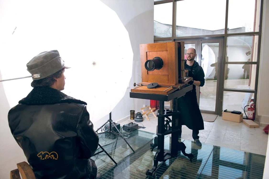 Fotografii in tehnica celuloid umed