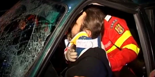Călugărul de la volan a avut nevoie de descarcerare