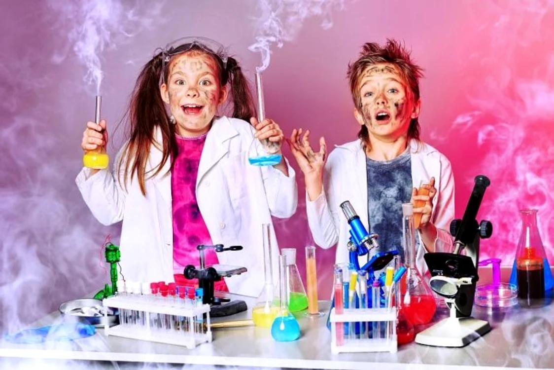 ateliere de experimente e1511432391459 jpg jpeg