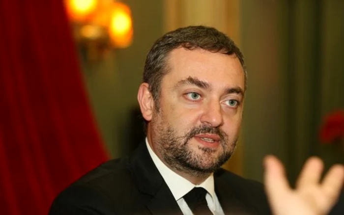 Răzvan Ioan Dincă a fost dus la Secția 1 de Poliție unde a fost interogat pentru diverse achiziții ale Operei