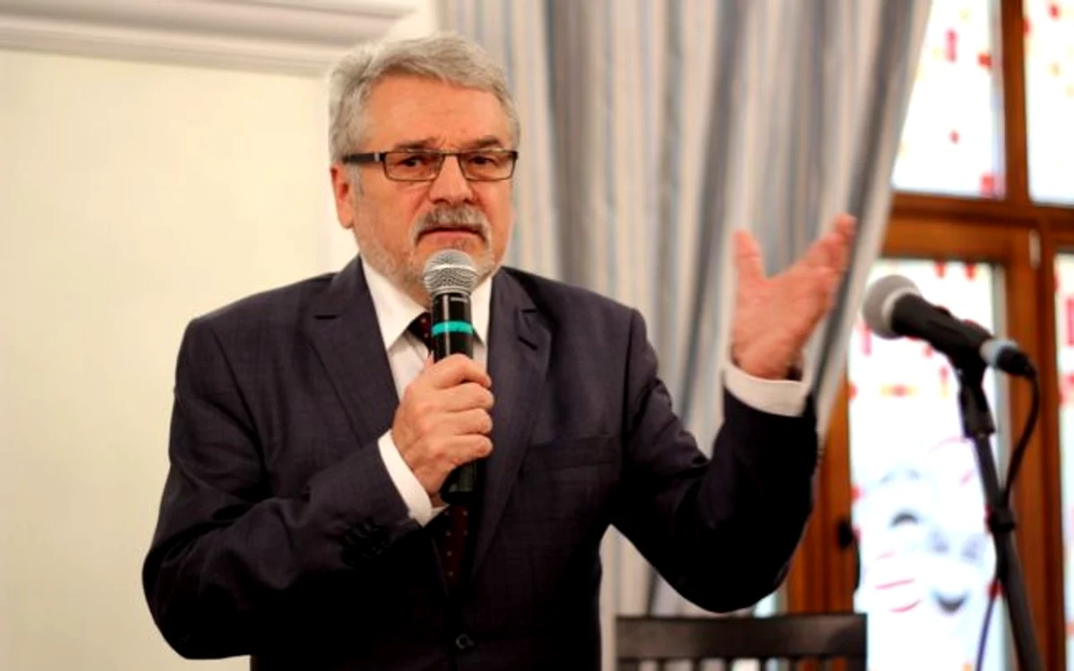 
    Mircea Moloţ (PNL), preşedintele CJ Hunedoara, este acuzat de fapte de corupţie  foto: adevarul.ro  
