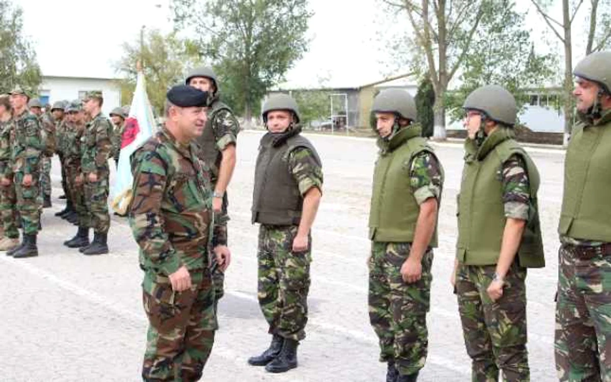 FOTO army.md