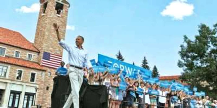 45% este cota de popularitatea lui Barack Obama, aflat la egalitate cu Mitt Romney, într-un sondaj recent realizat pentru Reuters.