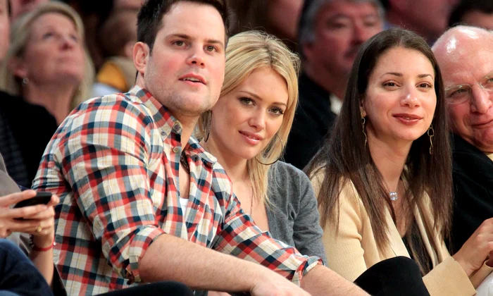 Hilary Duff Mike Comrie RTR2E0TC jpeg